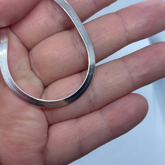 Sterling Silver Herringbone Chain - Picture 3 of 11